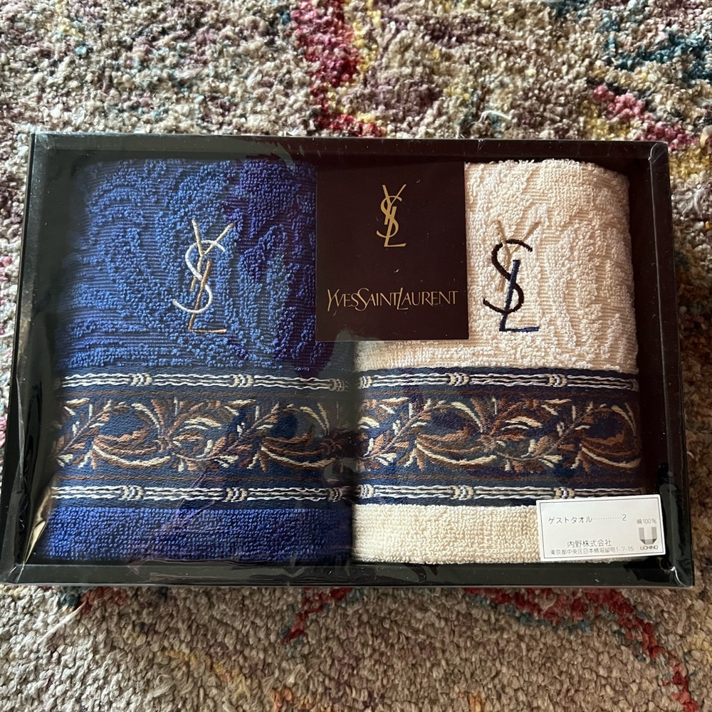 New in box. Yves Saint Laurent Navy Blue and Cream Hand Towel Set